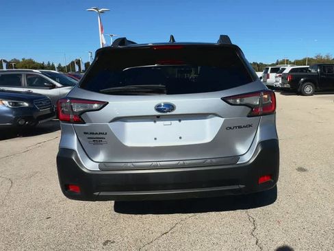 Certified 2025 Subaru Outback Onyx Edition image 7