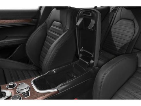 Certified 2023 Alfa Romeo Stelvio Veloce AWD/4WD image 14