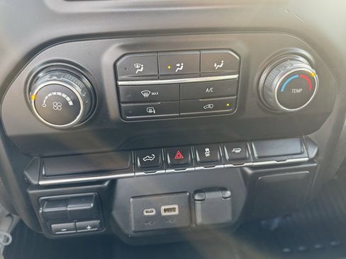 Used 2022 Chevrolet Silverado 2500 W/T w/ WT Fleet Convenience Package image 14