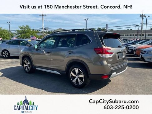 Used 2020 Subaru Forester Touring AWD/4WD image 4