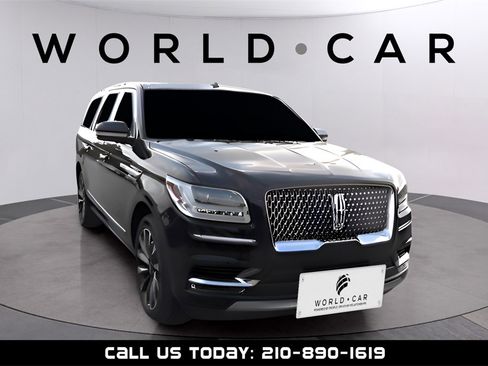 Used 2018 Lincoln Navigator L Select w/ Technology Package image 1