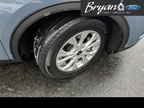 Used 2024 Ford Escape Active w/ Cold Weather Package image 30