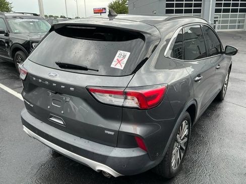 Used 2021 Ford Escape Titanium FWD image 6