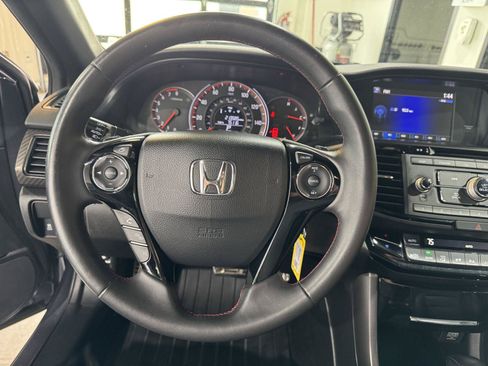 Used 2017 Honda Accord Sport Special Edition image 13