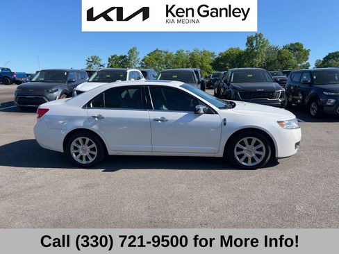 Used 2010 Lincoln MKZ AWD image 4