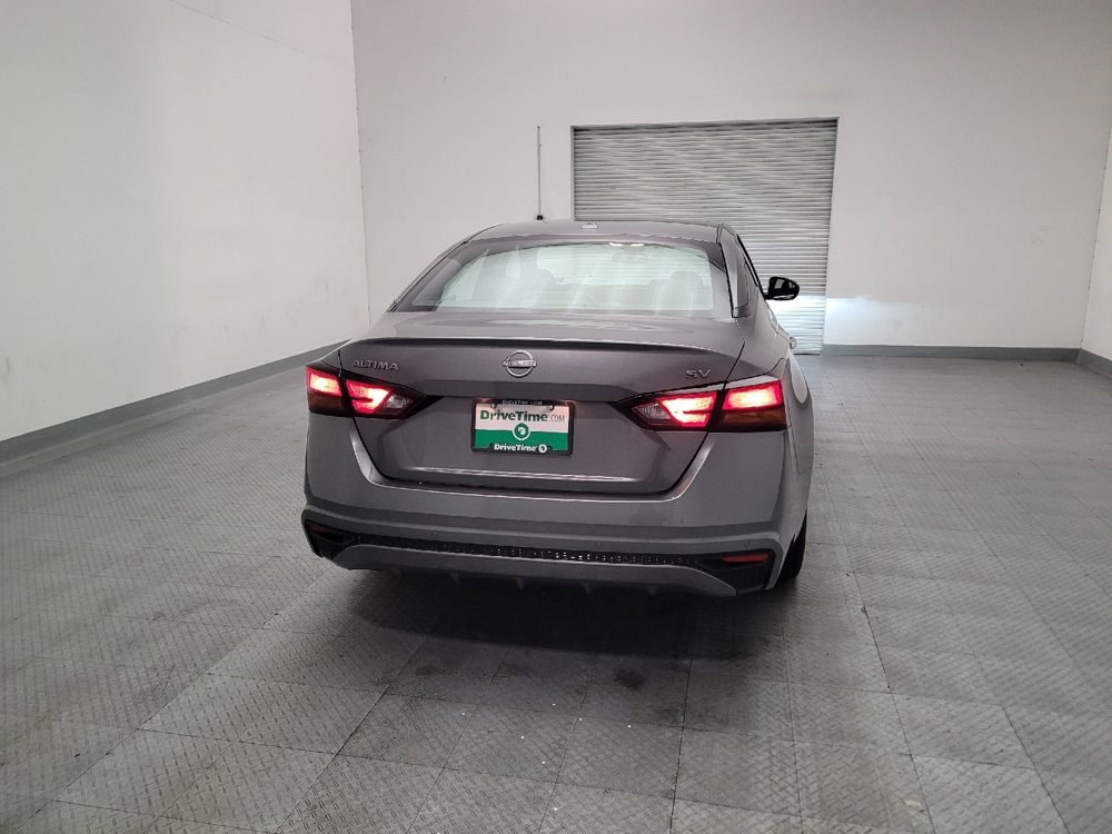 Used 2024 Nissan Altima 2.5 SV FWD image 7