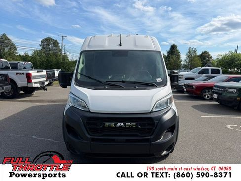 Used 2023 RAM ProMaster 2500 FWD image 3