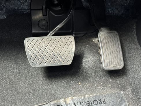 Used 2022 Honda Civic EX-L image 40