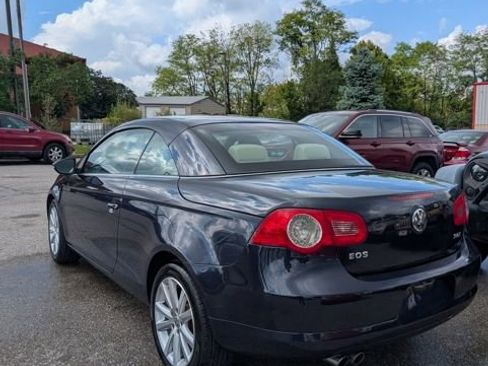 Used 2010 Volkswagen Eos Komfort image 4