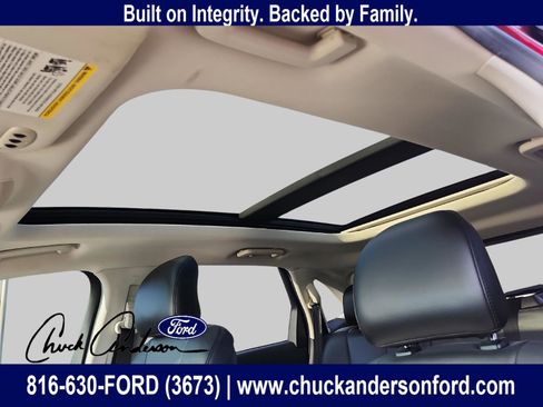 Used 2017 Ford Edge Titanium w/ Equipment Group 301A image 8