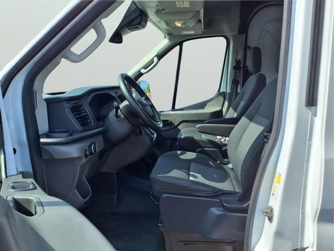 Used 2020 Ford Transit 250 Medium Roof AWD image 15