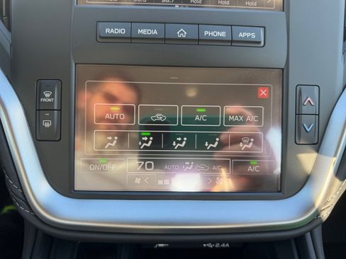 Certified 2025 Subaru Legacy image 22