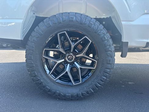 New 2026 Ford F150 XLT w/ Equipment Group 302A MID AWD/4WD image 10