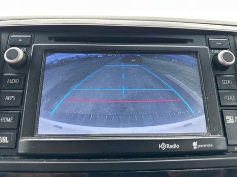 Used 2014 Toyota Sequoia Platinum image 24