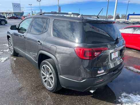 Used 2017 GMC Acadia SLT image 8