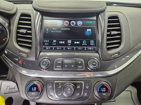 Used 2016 Chevrolet Impala LT w/ Convenience Package FWD image 20
