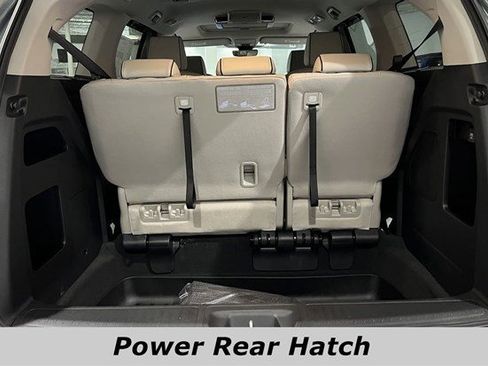 New 2026 Honda Odyssey Touring image 24