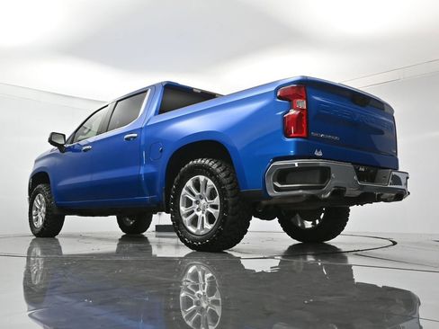 Used 2022 Chevrolet Silverado 1500 LTZ AWD/4WD image 44
