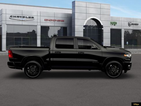 New 2026 RAM 1500 Laramie AWD/4WD image 9