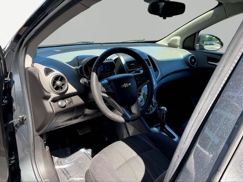 Used 2013 Chevrolet Sonic LT FWD image 14