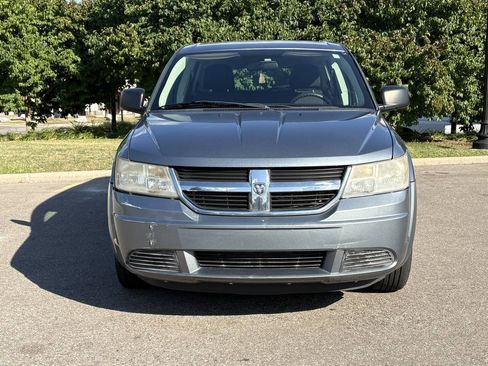 Used 2010 Dodge Journey SE FWD image 1