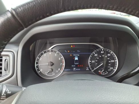 Certified 2024 Nissan Titan SV w/ SV Bronze Edition Package AWD/4WD image 9