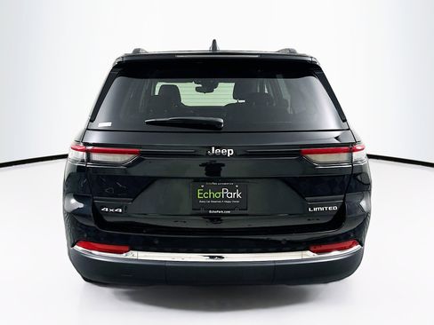 Used 2023 Jeep Grand Cherokee Limited AWD/4WD image 7
