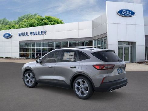 New 2026 Ford Escape ST-Line w/ Cold Weather Package AWD/4WD image 6