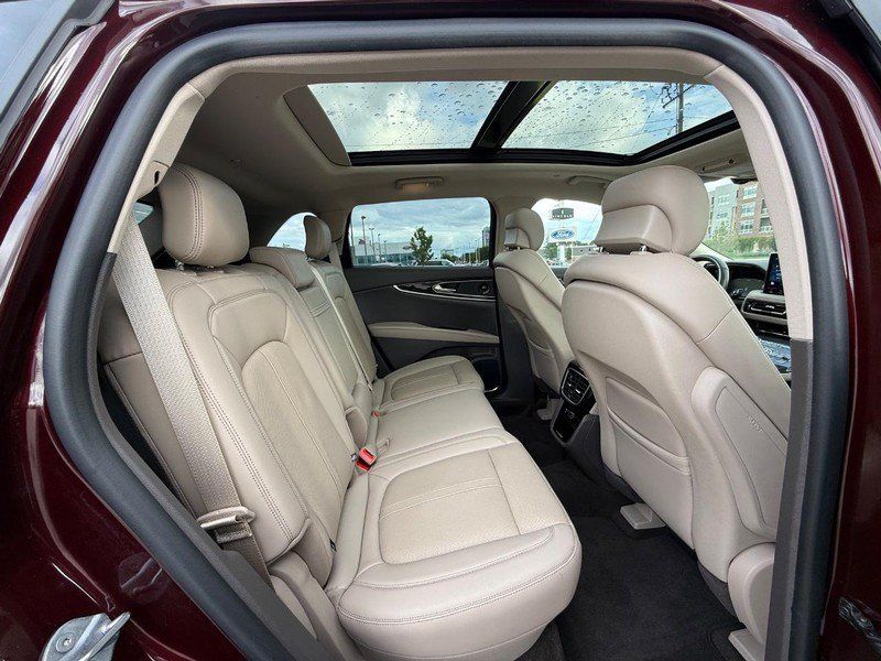 Certified 2023 Lincoln Nautilus Reserve w/ Equipment Group 201A AWD/4WD image 12