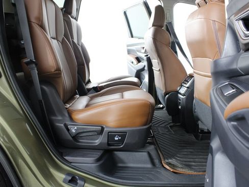 Used 2023 Subaru Ascent Touring AWD/4WD image 24