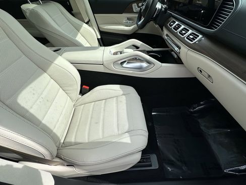 New 2026 Mercedes-Benz GLS 450 4MATIC image 15