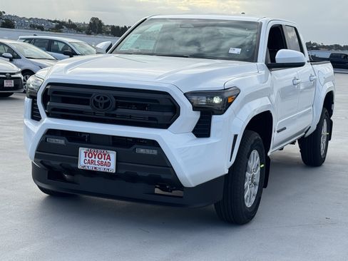 New 2026 Toyota Tacoma SR5 image 11