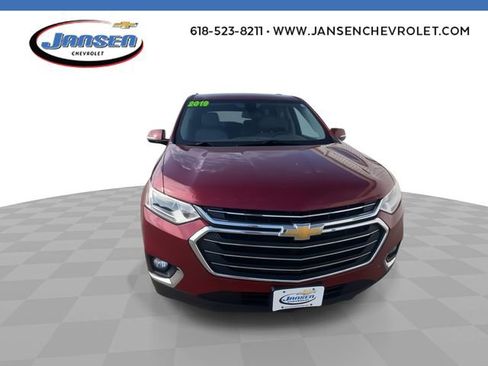 Used 2019 Chevrolet Traverse LT w/ LT Premium Package FWD image 3