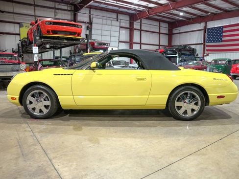 Used 2002 Ford Thunderbird RWD image 21