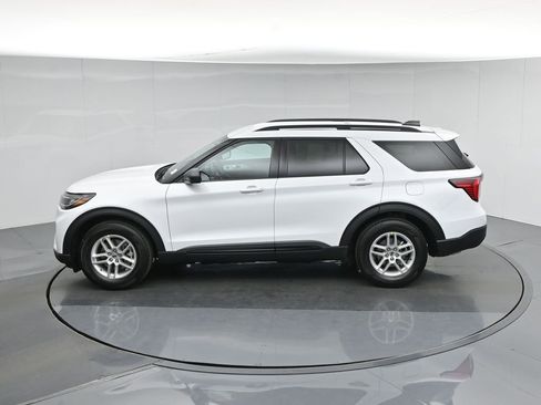 New 2026 Ford Explorer Active image 39