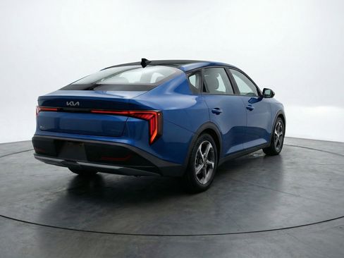 Used 2025 Kia K4 FWD image 9