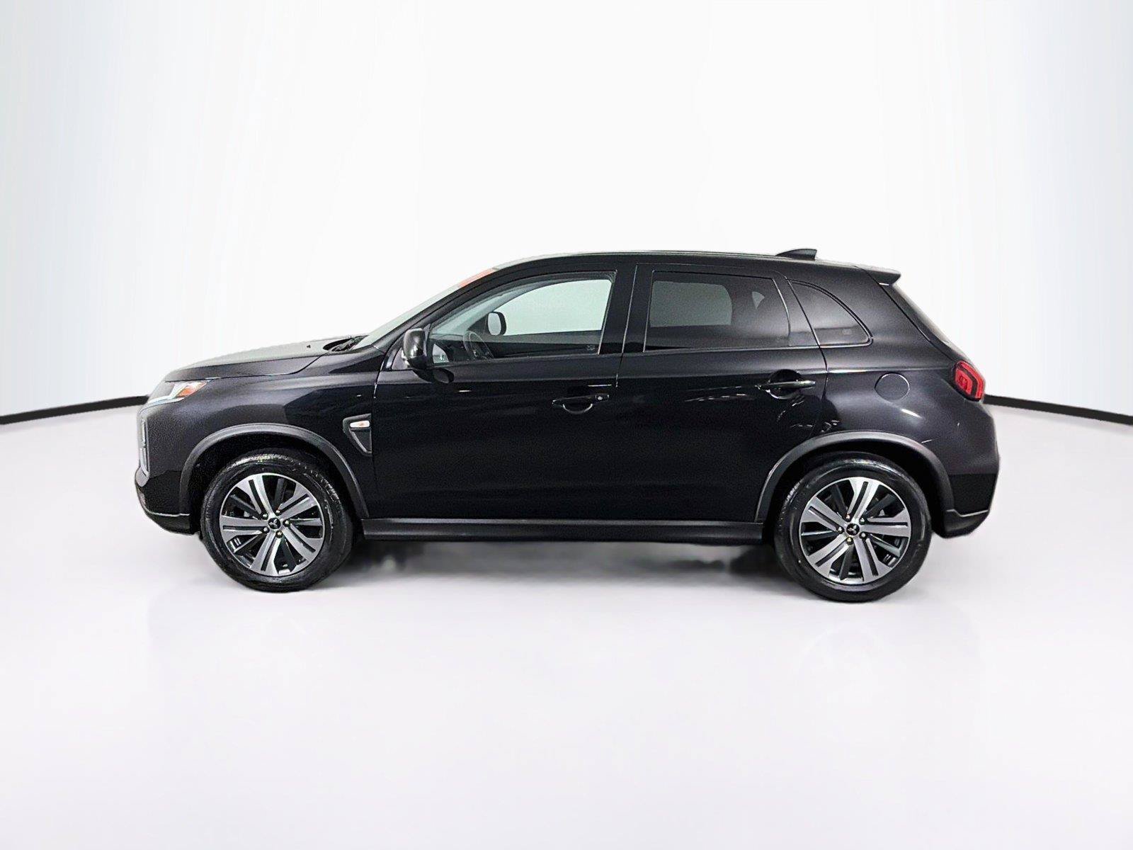 Used 2022 Mitsubishi Outlander Sport ES AWD/4WD image 8