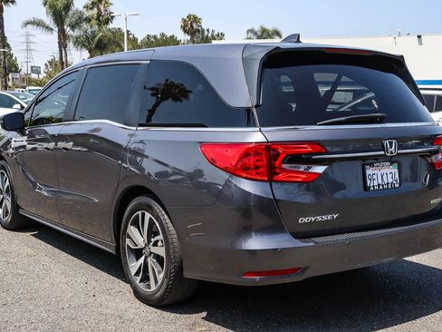 Used 2023 Honda Odyssey Touring image 8