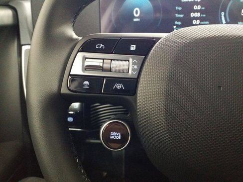 New 2026 Hyundai Ioniq 5 SEL image 5