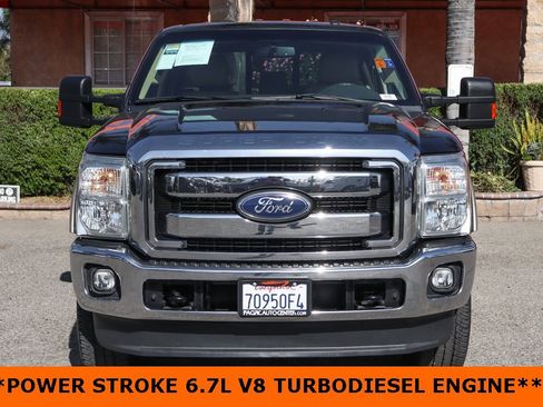 Used 2012 Ford F250 Lariat w/ Lariat Interior Pkg image 3