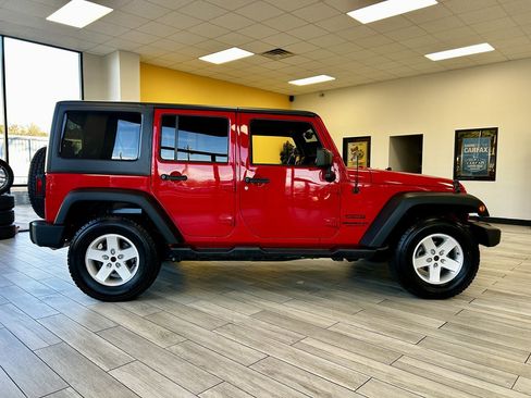 Used 2017 Jeep Wrangler Unlimited Sport w/ Quick Order Package 24S image 5