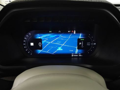 Certified 2024 Volvo XC90 T8 Ultimate AWD/4WD image 21