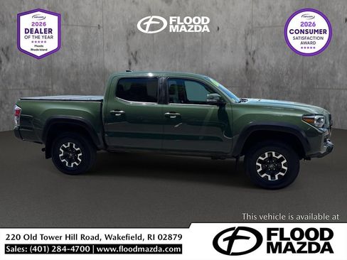 Used 2021 Toyota Tacoma TRD Off-Road w/ TRD Premium Off Road Package AWD/4WD image 6