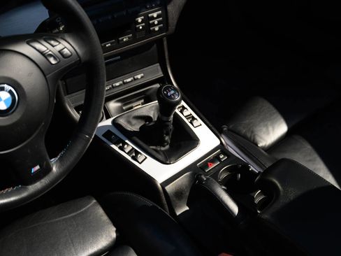 Used 2006 BMW M3 Convertible RWD image 3