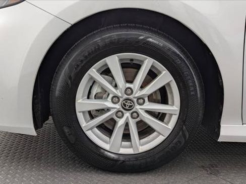 Used 2026 Toyota Camry LE FWD image 29