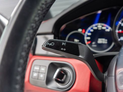 Certified 2023 Porsche Cayenne Coupe AWD/4WD image 19