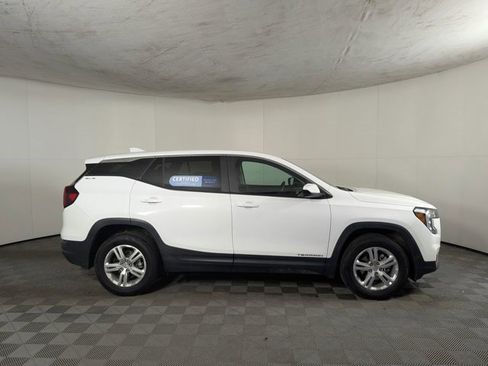 Certified 2024 GMC Terrain SLE image 8