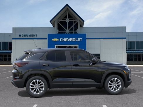 New 2026 Chevrolet TrailBlazer LS w/ LS Convenience Package FWD image 5