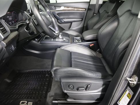 Used 2018 Audi Q5 2.0T Premium Plus image 11