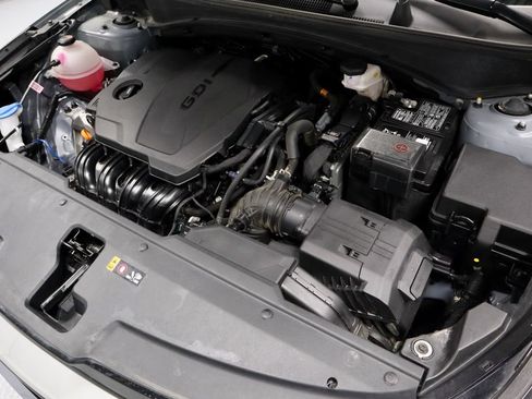 Used 2025 Kia Sportage EX w/ Premium Package FWD image 18